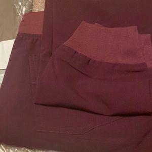 Figs Zamora joggers deep purple small